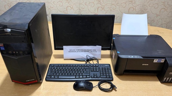 Terungkap Modus Sindikat Pemalsu di Siak Modifikasi SIM Bekas Hasil Curian